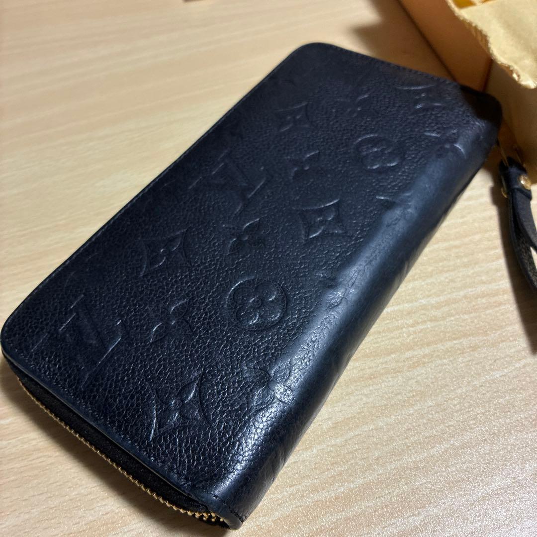 ノエ　　　LOUIS VUITTON アンプラント長財布