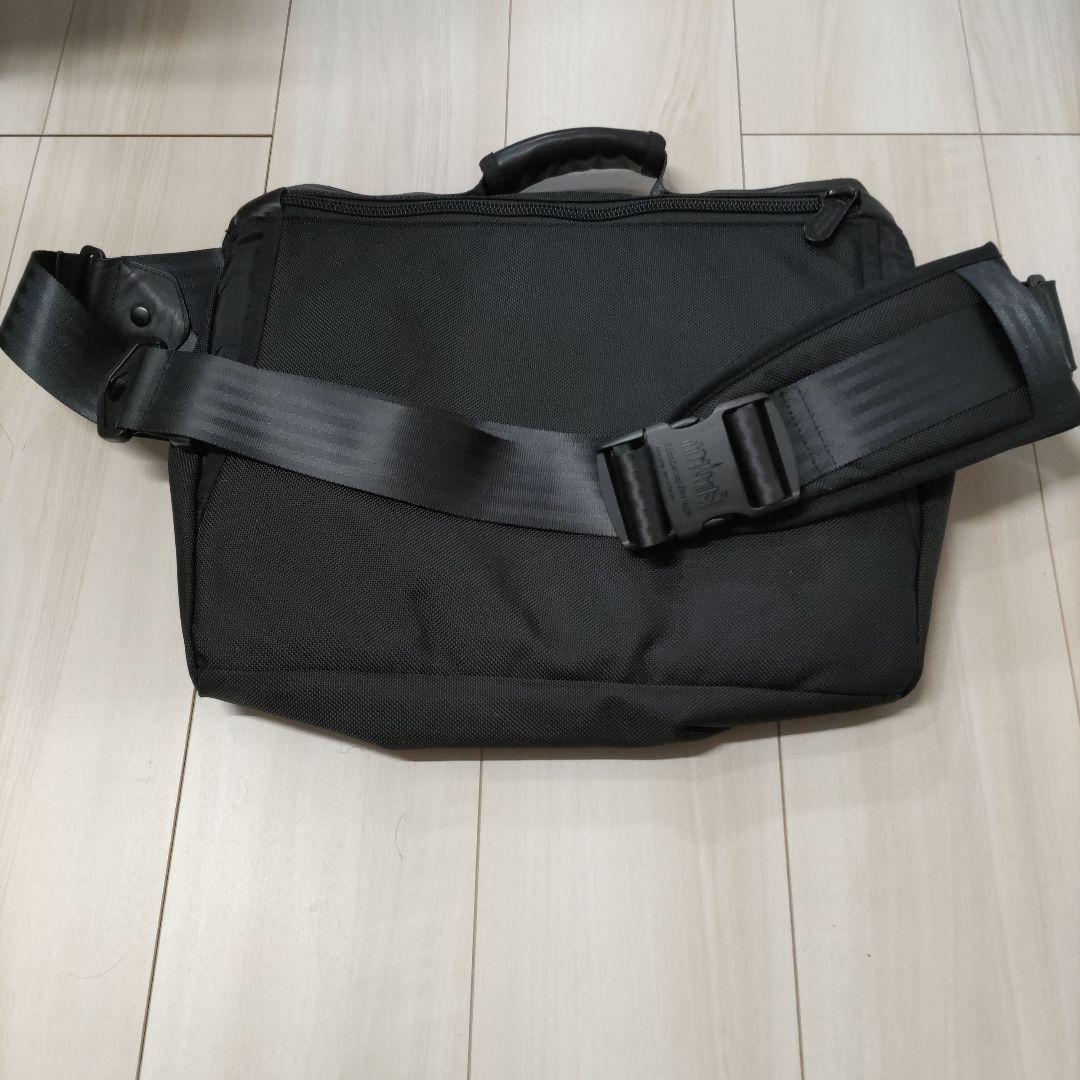 マンハッタンポーテージブラックレーベル メッセンジャーバッグ