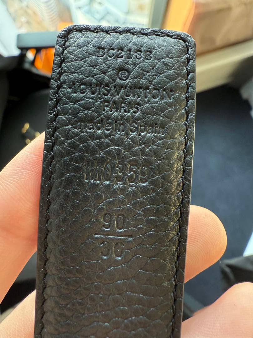 VUITTON ベルト