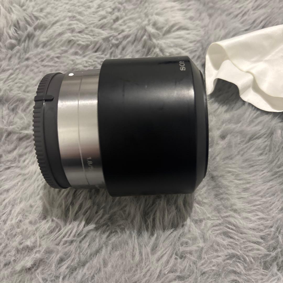 E 50mm F1.8単焦点レンズ