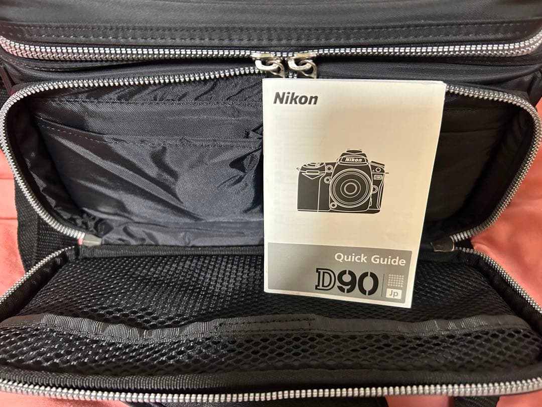 Nikon D90と18-200mmレンズのセット