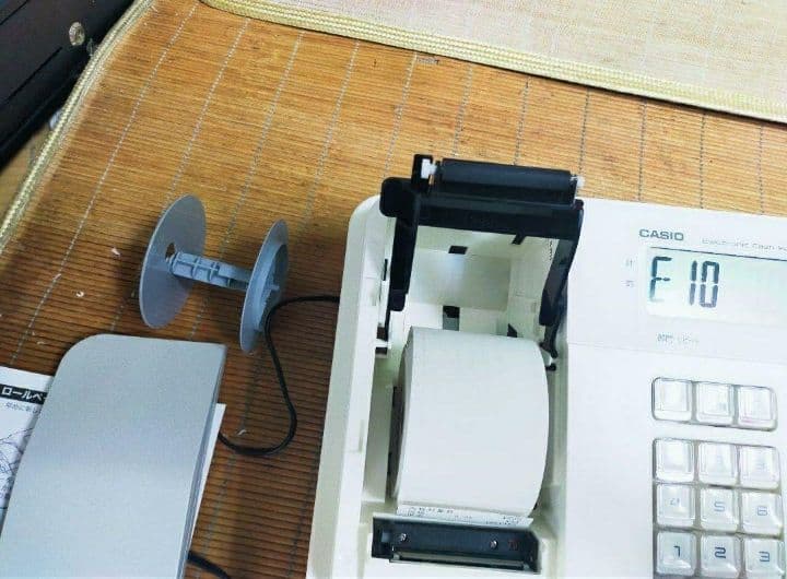 カシオレジスター　SE-G1　中古品　人気機種感熱紙　送料無料　000034