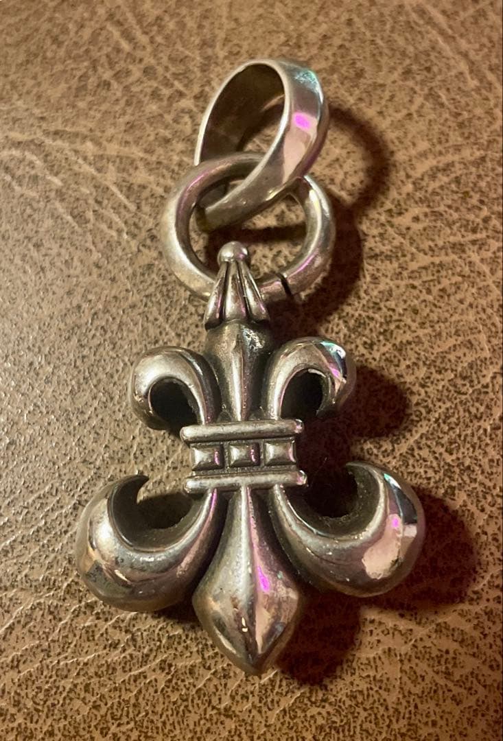 シルバー フルール・ド・リス ペンダント 925 21.9ｇ✨CH