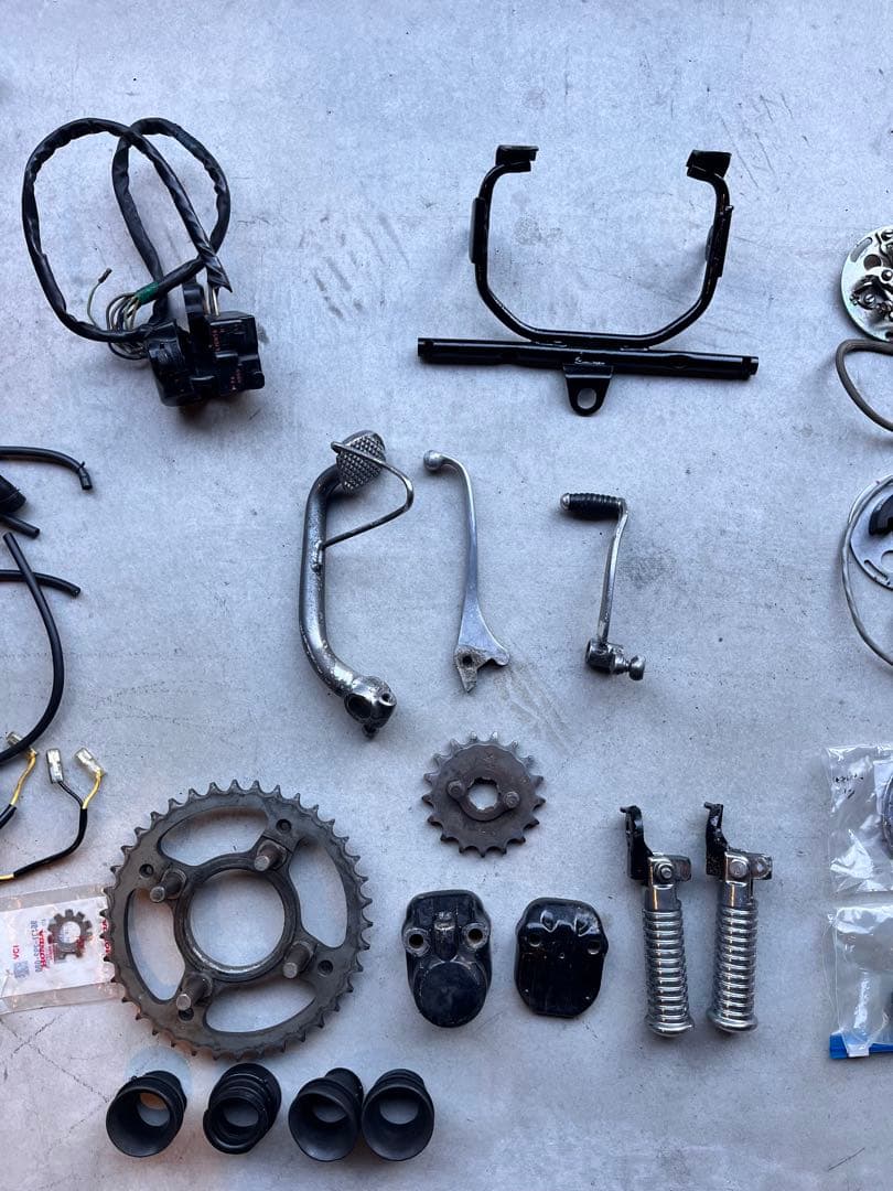 CB400four 部品一式　旧ヨンフォア