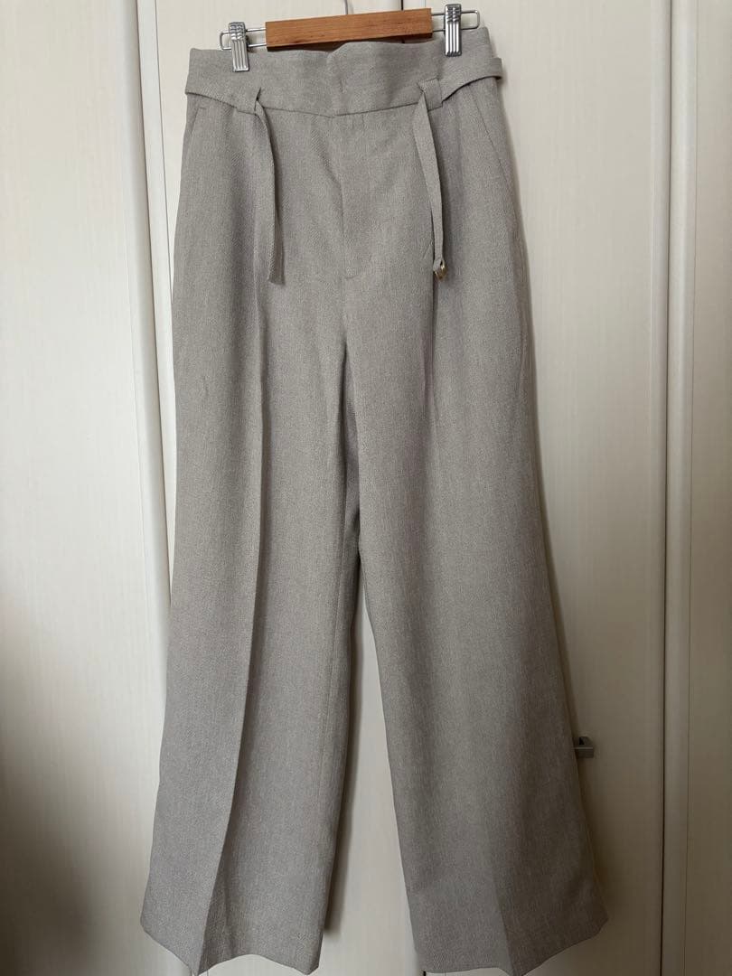 グレー ビジネススーツ　ワイドパンツ　レディース