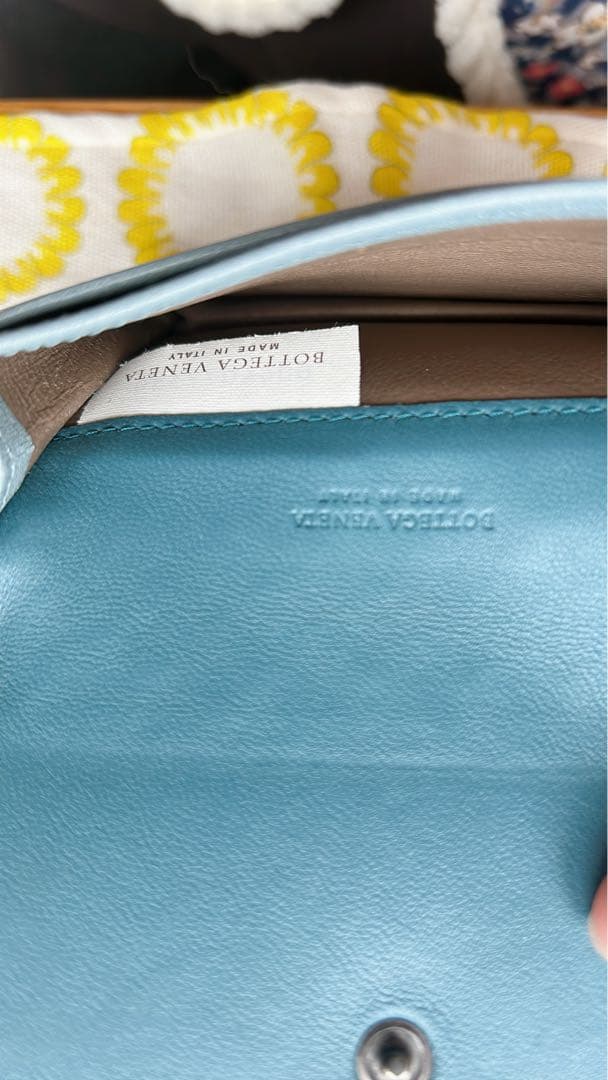 BOTTEGA VENETA ライトブルー 編み込み名刺入れ