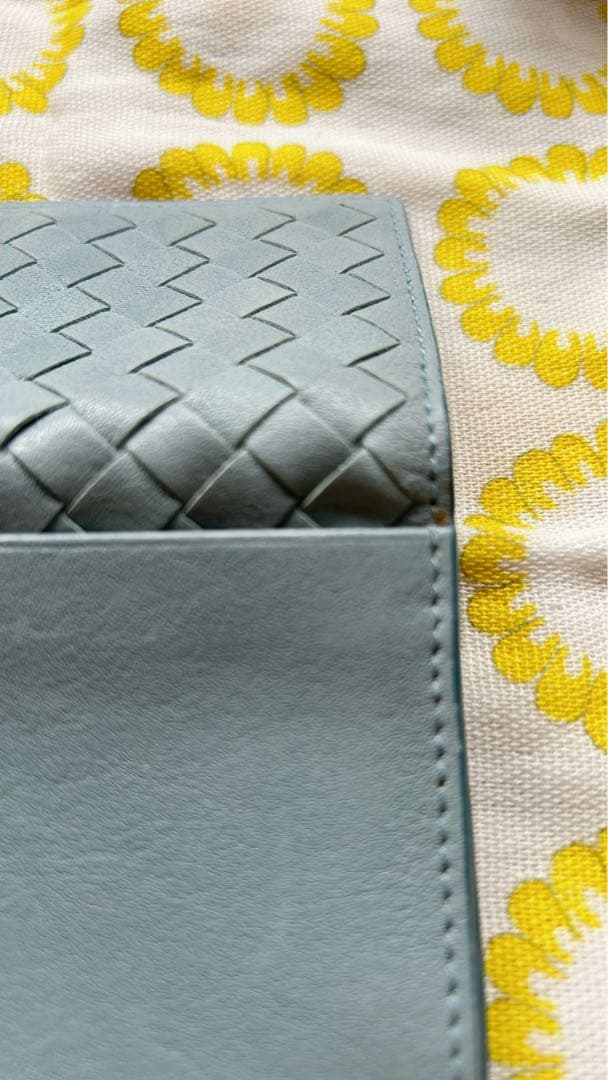 BOTTEGA VENETA ライトブルー 編み込み名刺入れ
