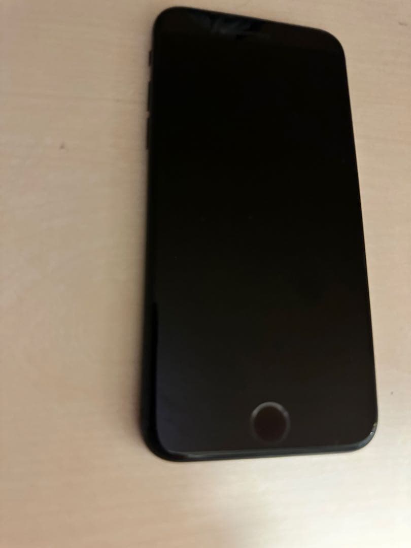 香*行様 iPhoneSE2 64GB SIMフリー　ネットワーク利用制限◯