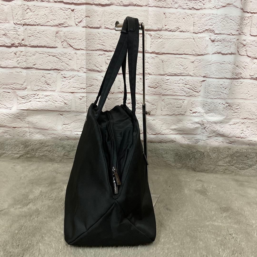 ルルレモン　lulu lemon ボストンバック　旅行バッグ　ブラック