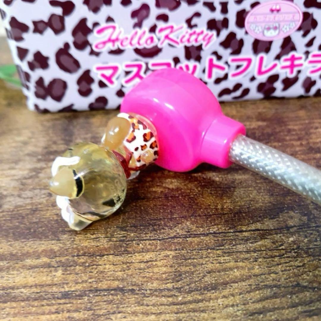 J*_様 ⭐︎希少激レア⭐︎日焼けキティ　ハイビスカス　ヒョウ柄マスコットフレキ