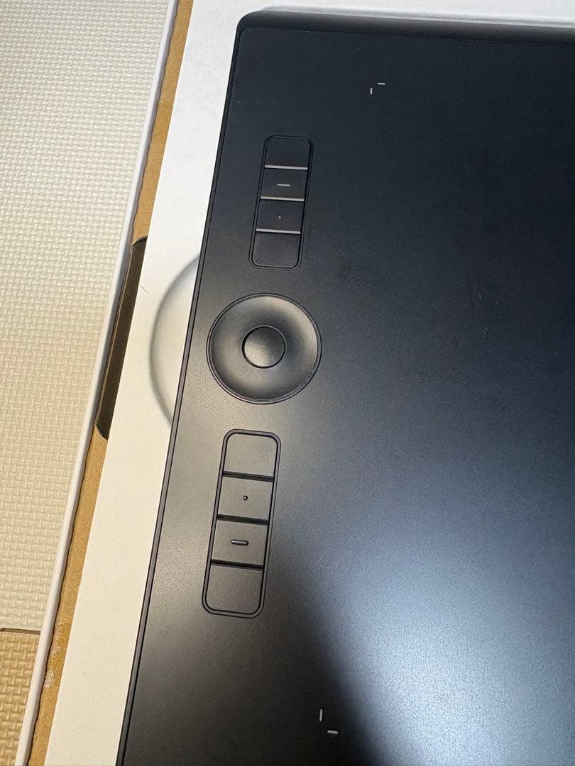 液タブ・ペンタブ Wacom Intuos Pro Paper Edition A4