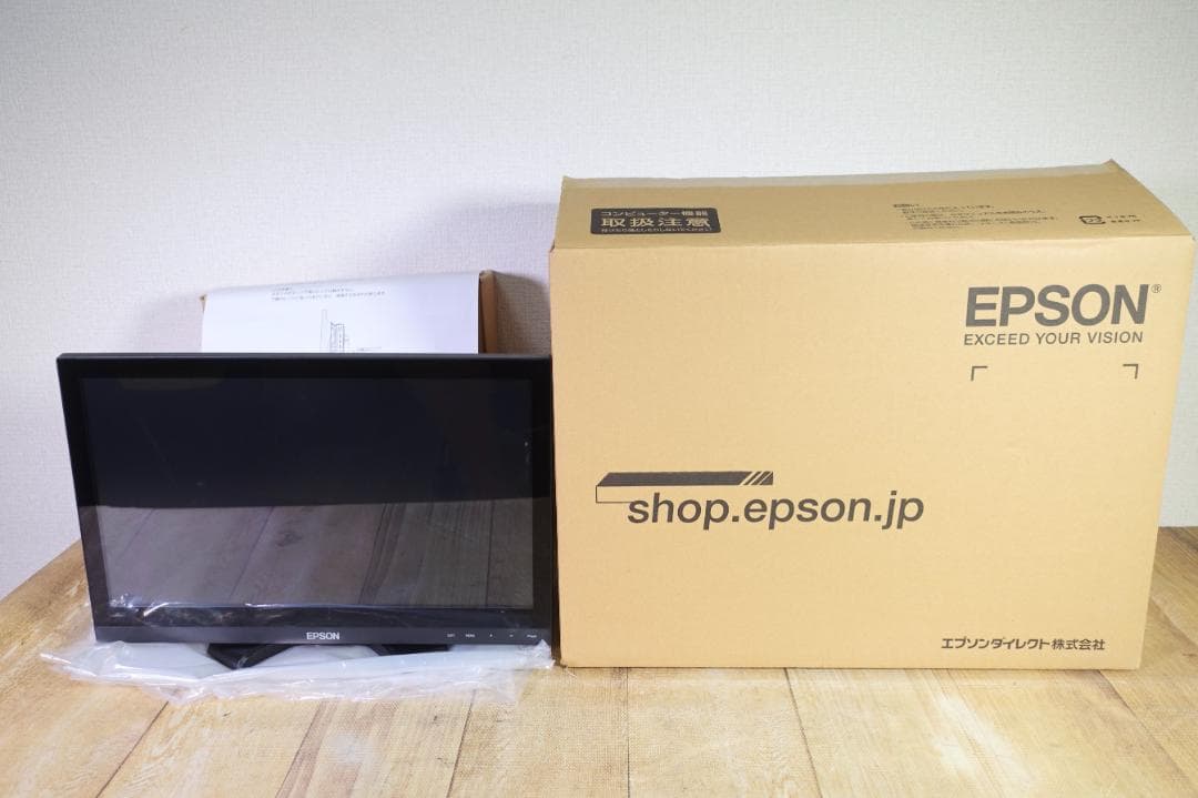 未使用 第11世代 タッチパネル液晶一体型PC win11 ミニPC ST55E