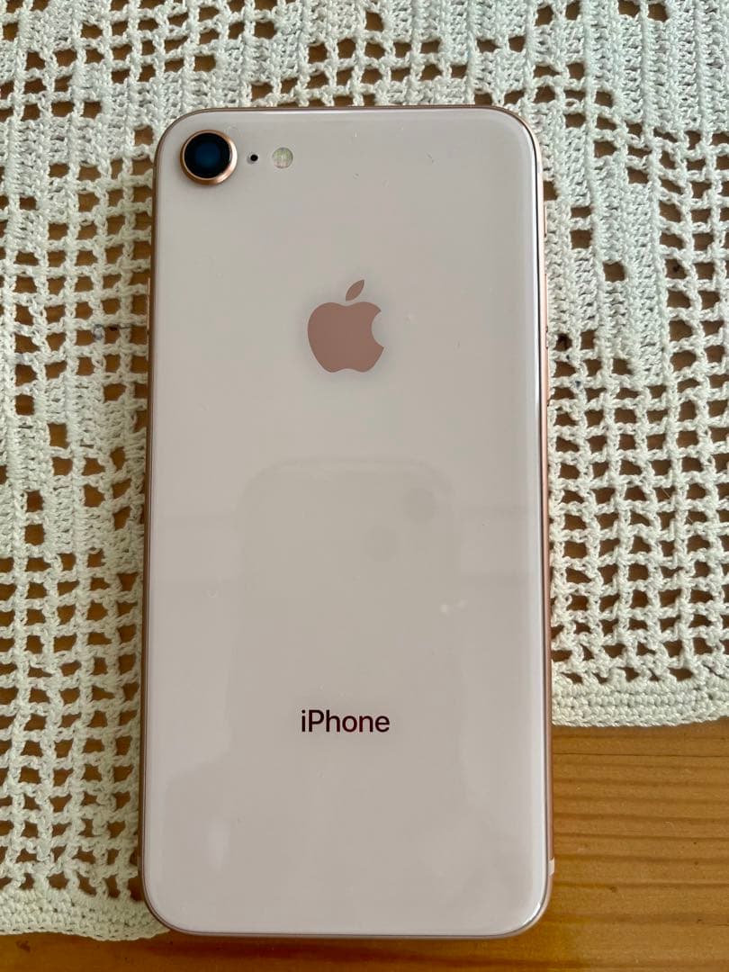 Apple iPhone 8 ゴールド 本体のみ SIMフリー