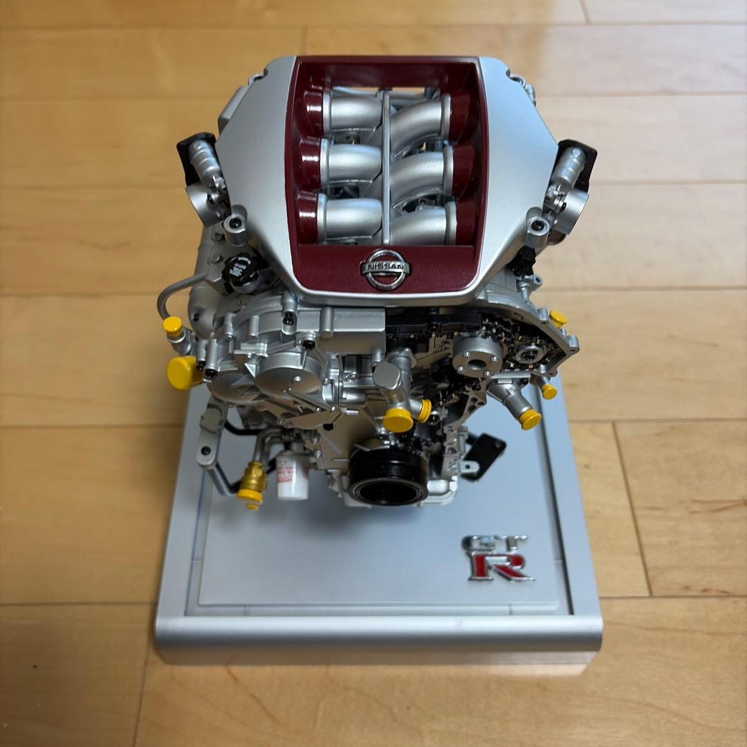 イーグルモス NISSAN R35 GT-R エンジン