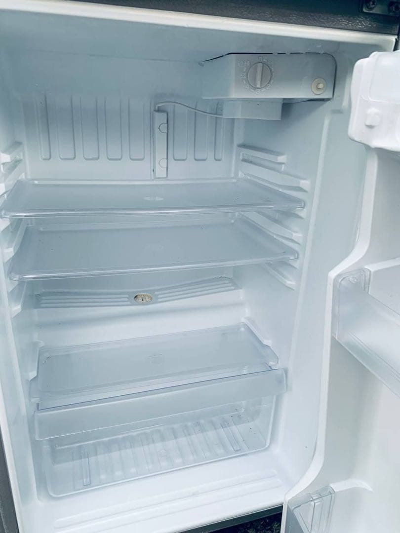 ①✅AQUAノンフロン直冷式冷凍冷蔵庫✅ ✅AQR-111E✅送料設置無料