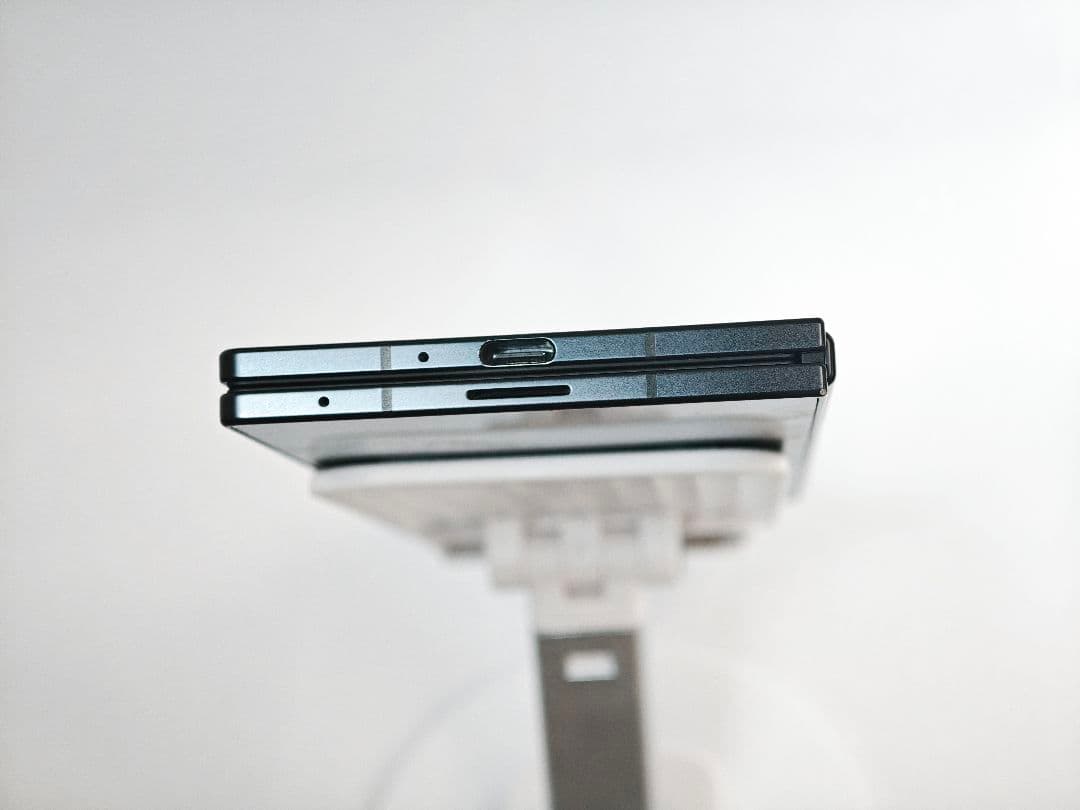 【Aランク】Galaxy Z Fold7 ジェットブラック 256GB 韓国版