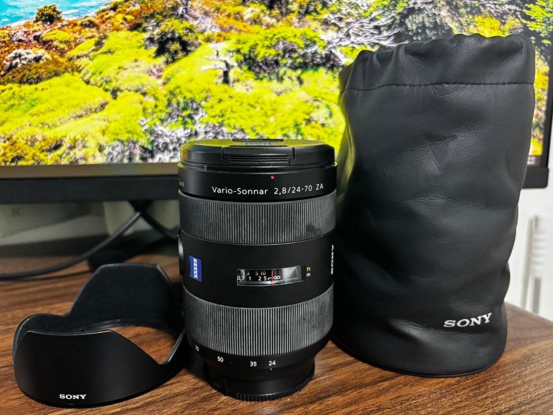 じ*た様 Sony Vario- Sonnar 24-70mm f2.8 Aマウ