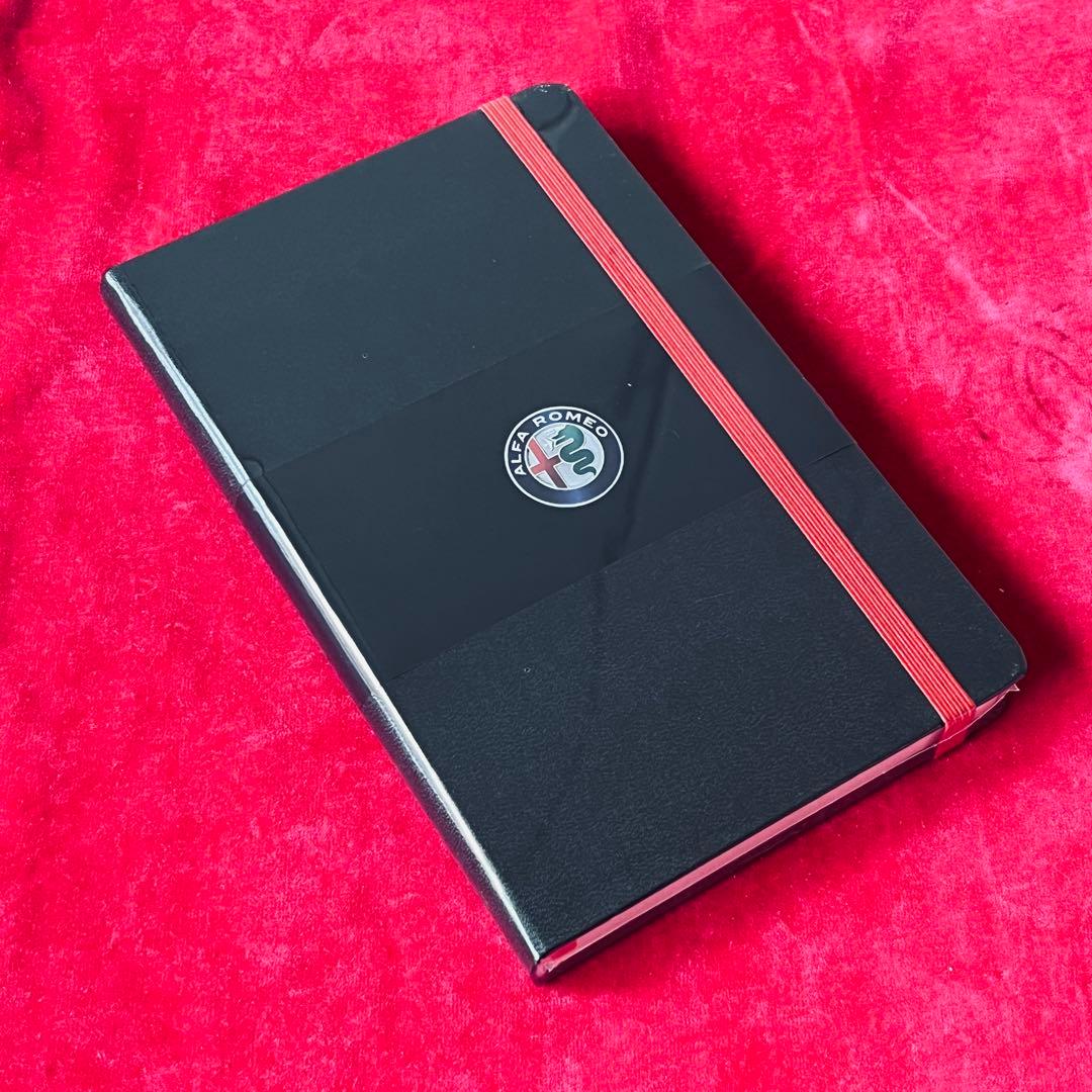 アルファロメオ福袋！MOMO リバースロック対応シフトノブその他アクセサリー沢山