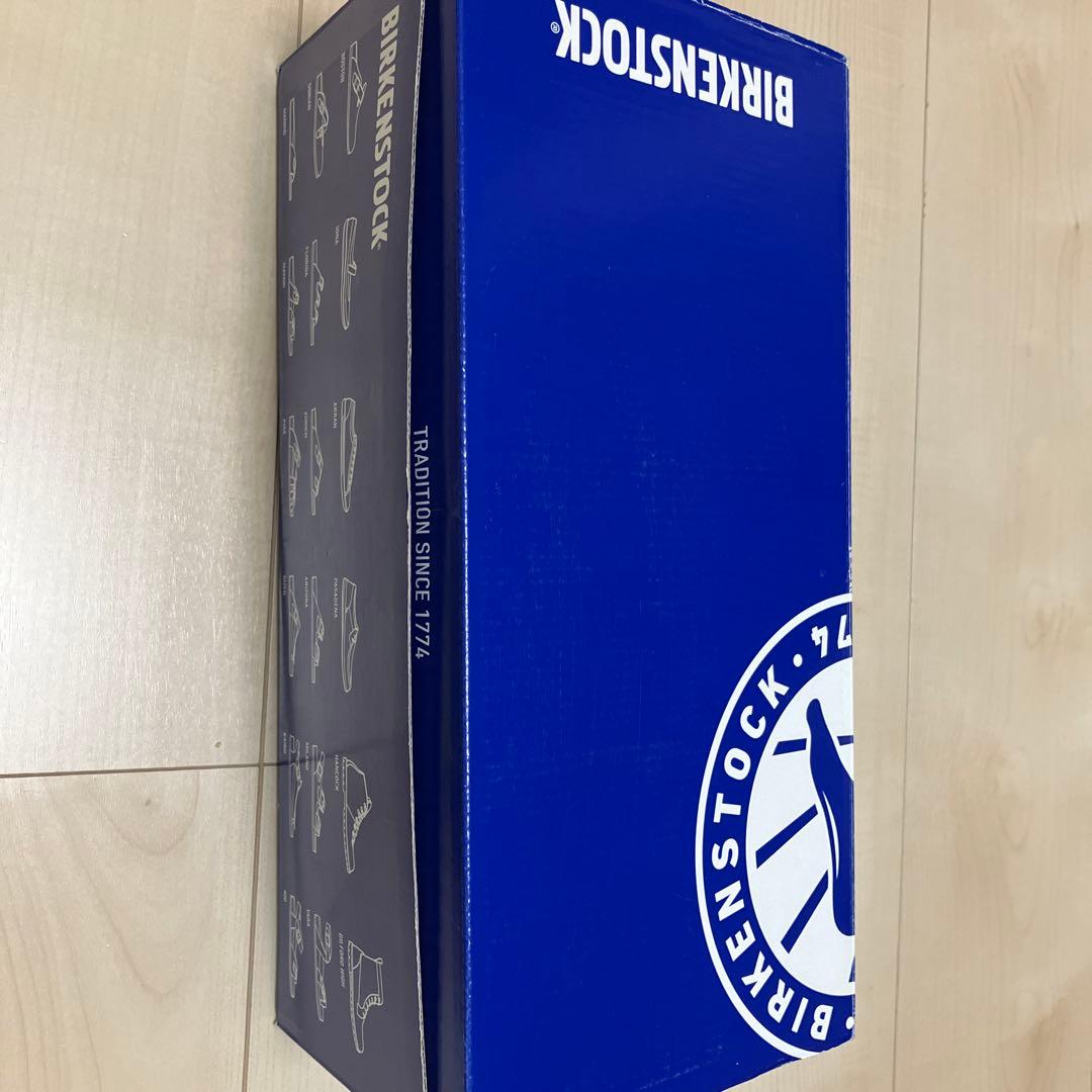 値下げ:BIRKENSTOCK シルバー サンダル 38