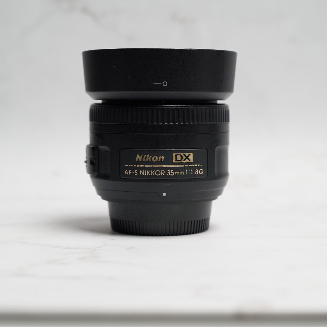 Nikon AF-S DX NIKKOR 35mm f/1.8G 単焦点レンズ