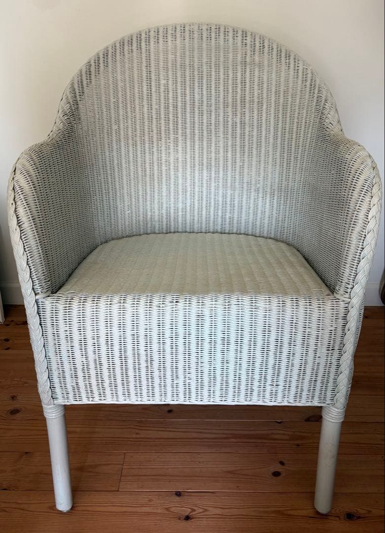 ロイドルーム ホワイト アンティーク アームチェア