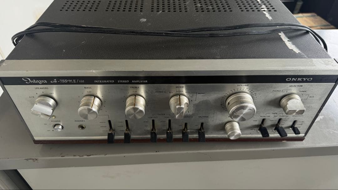 ONKYO 型番: A-755n Ⅱ/100. プリメインアンプ 現状品