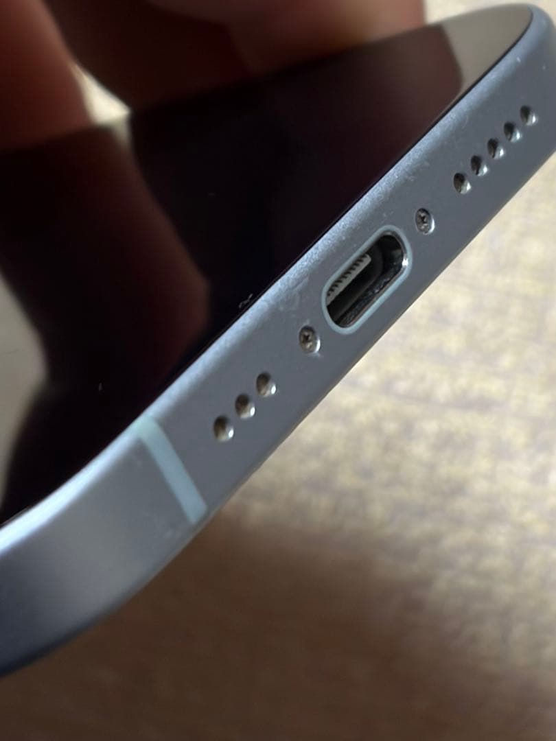 iPhone15 SIMフリー　本体&箱付き