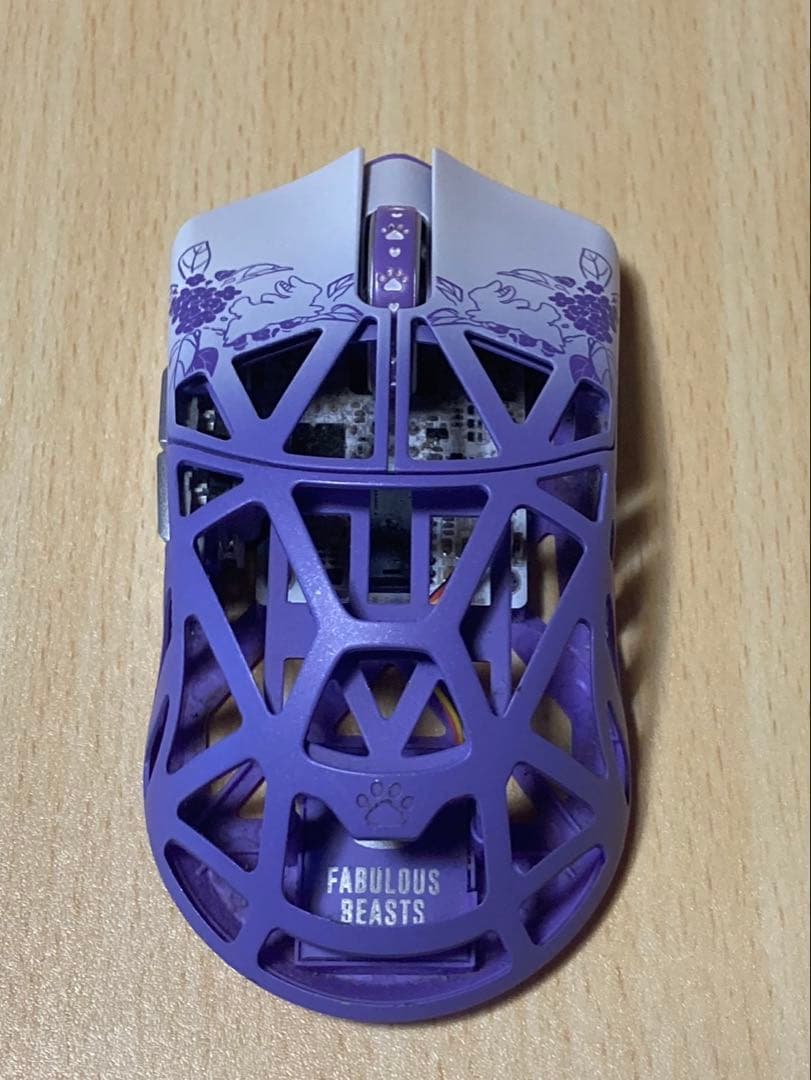 WLmouse beastx 8k ※サイドに割れあり