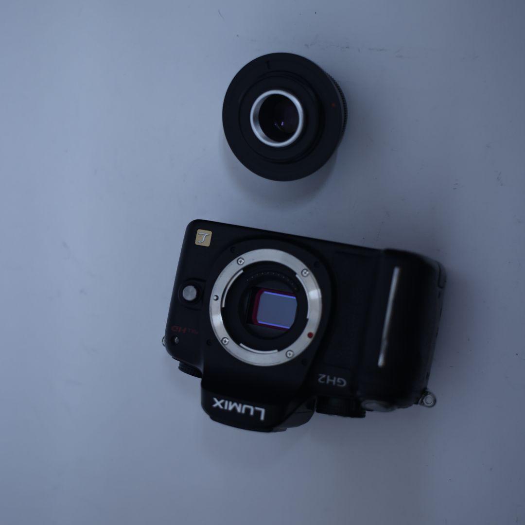 スマホ転送可　Panasonic　Lumix GH2　単焦点レンズ付き