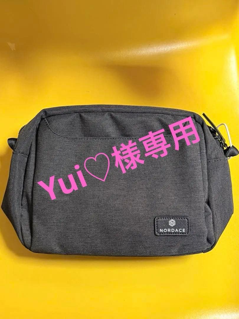 NORDACE オールブラック ボディバッグ
