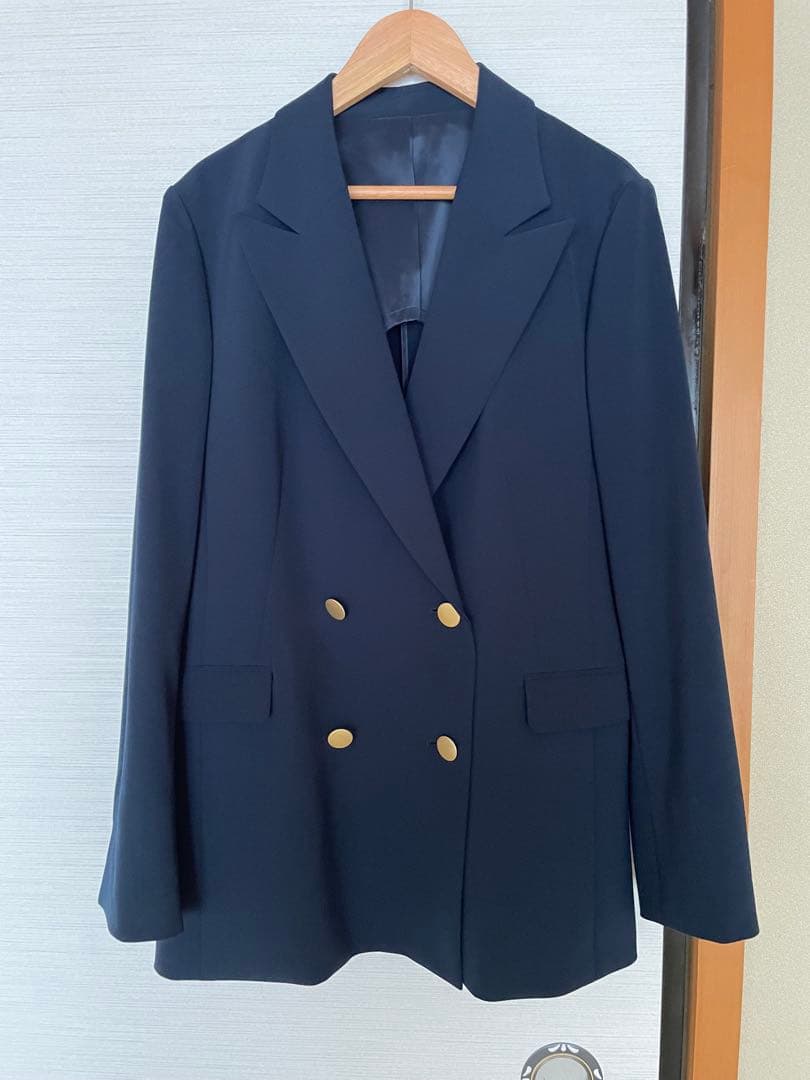 11月末までAOKI パウダリーストレッチツイル ダブルジャケット セットアップ