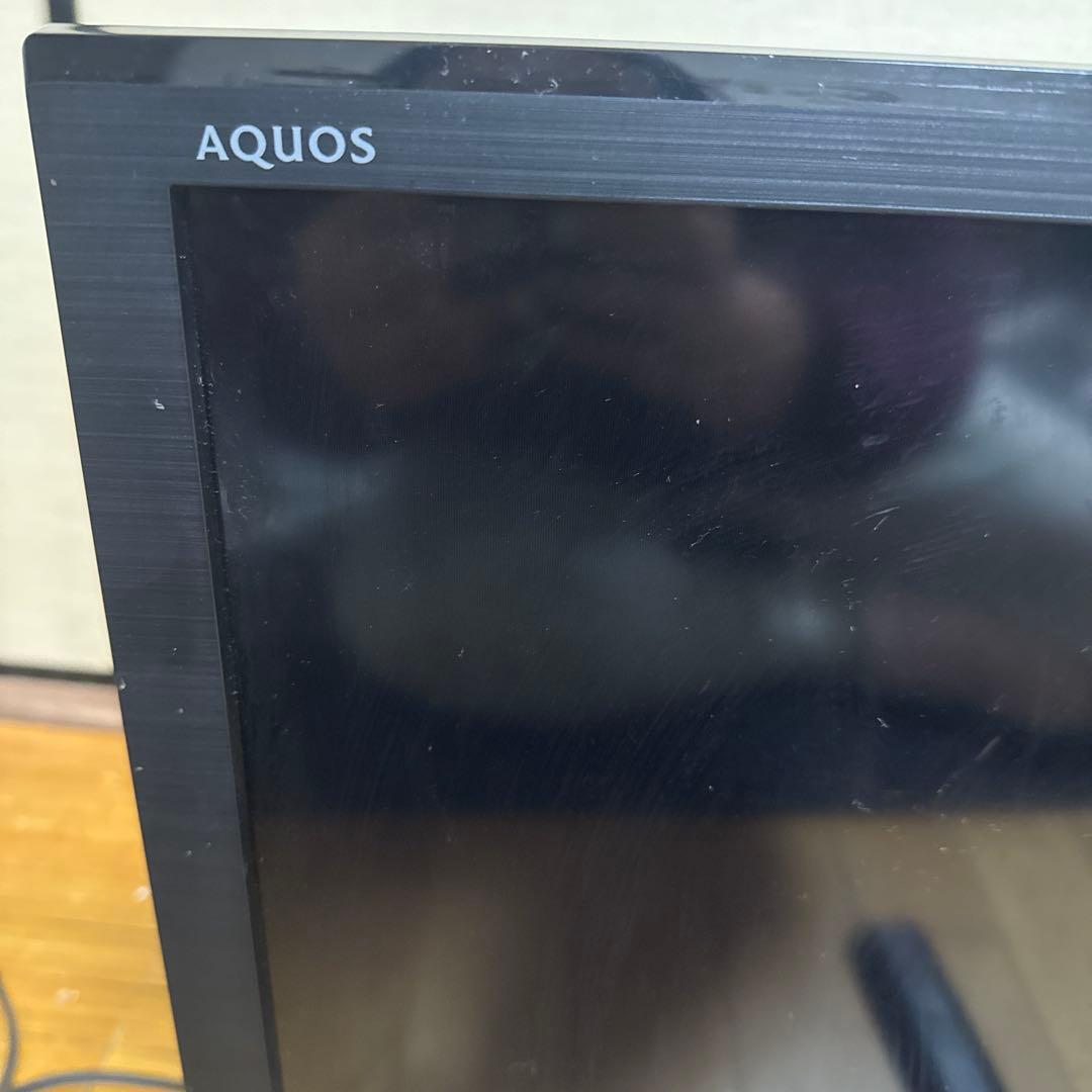 SHARP AQUOS 液晶テレビ 本体とリモコン付き　動作確認済み