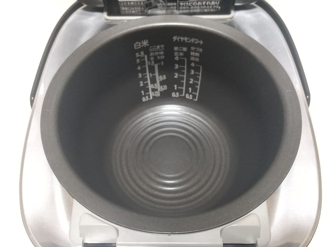 TOSHIBA 東芝 真空圧力IHジャー炊飯器 RC-10VXP