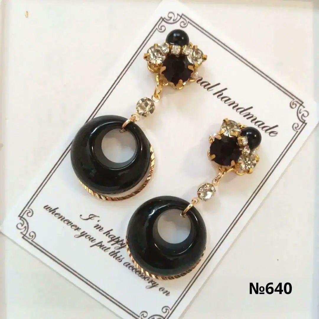 ♡ハンドメイド♡ビジューピアスイヤリング