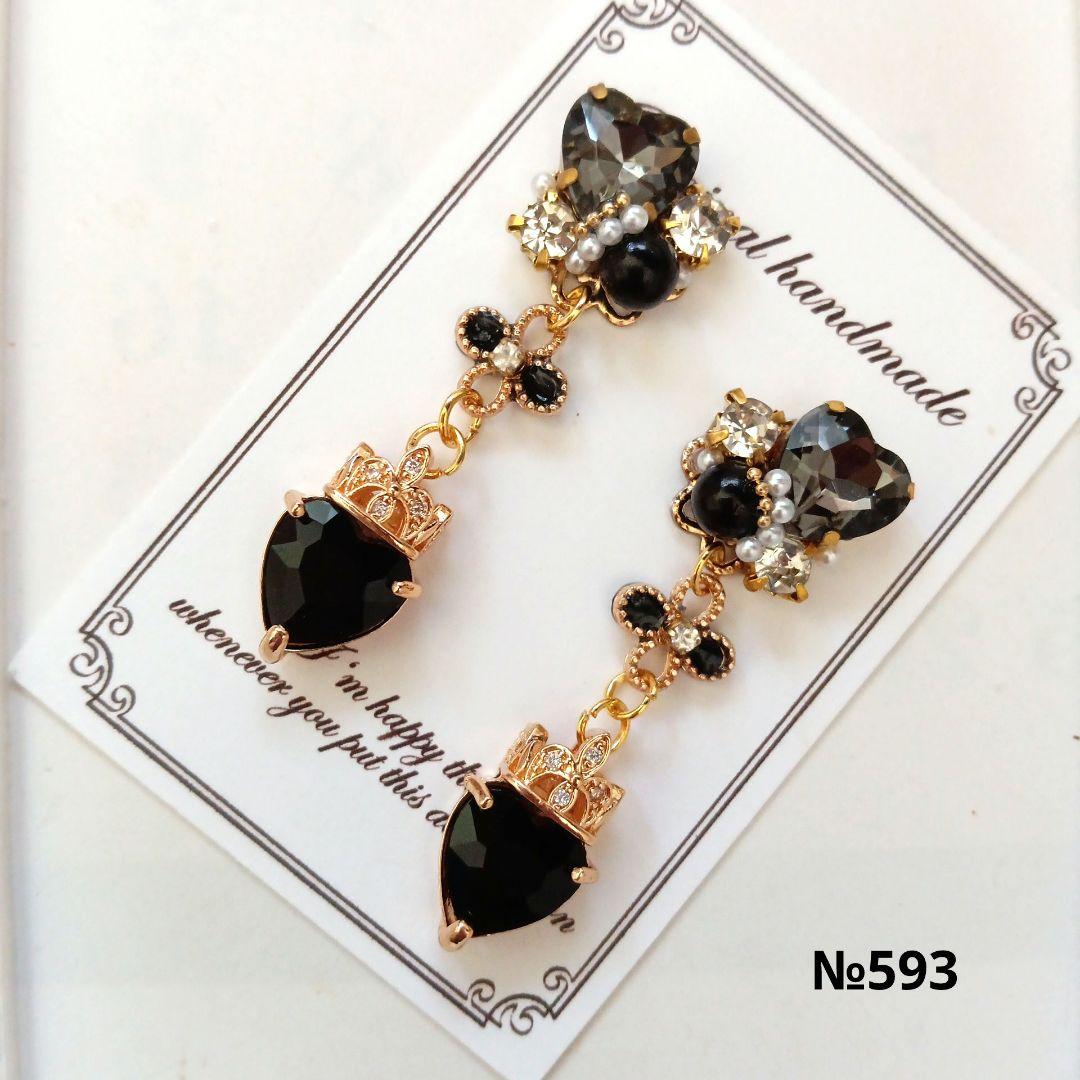 ♡ハンドメイド♡ビジューピアスイヤリング