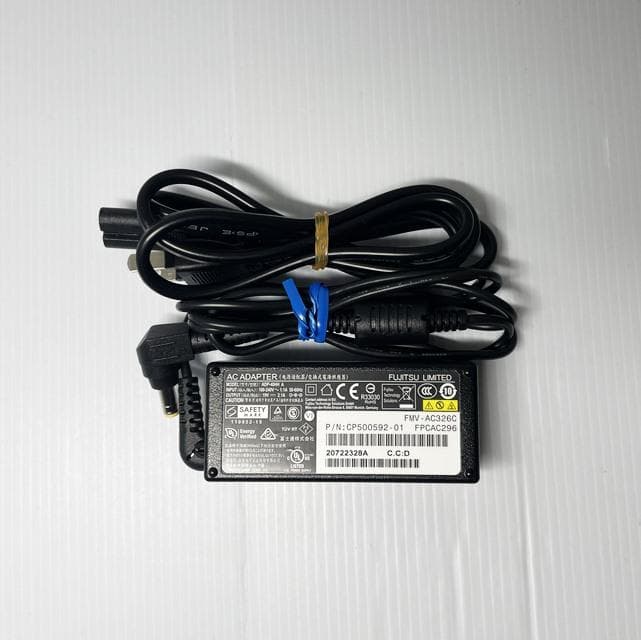 持運び最適★美品&Wi11 薄型スタイリッシュ　富士通U9310Dノートパソコン