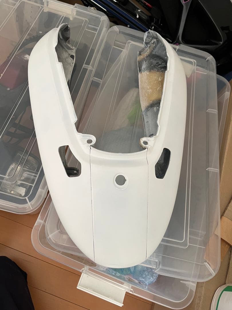 【送料込！】加工品！塗装ベース ホーネット250 テールカウル