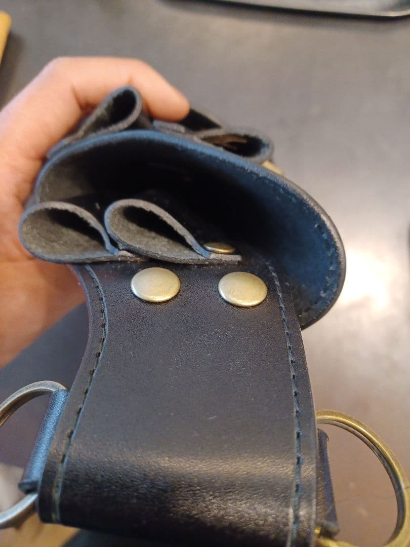 シザーケース　スタイリスト　腰ベルト　高級　コンパクト　カオティックオリジンダブ