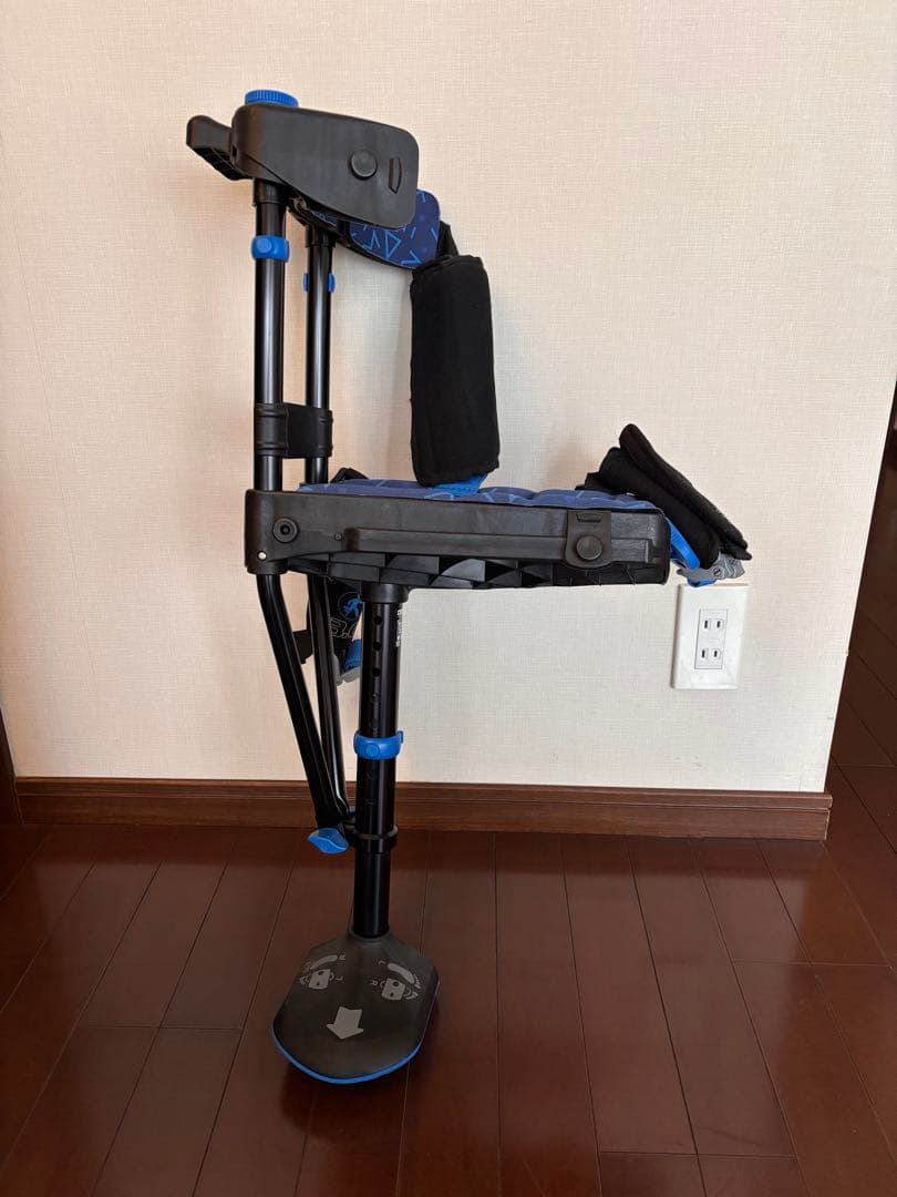 iWALK free 3.0 松葉杖 ブラック/ブルー