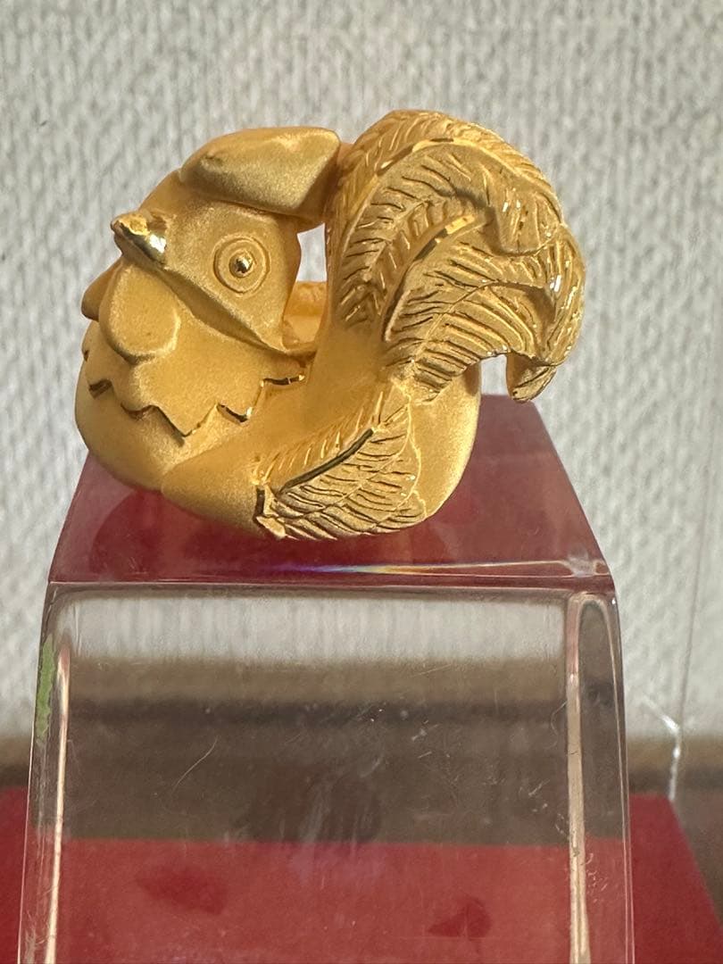「金の鶏の置物 」22K 3.19g付き
