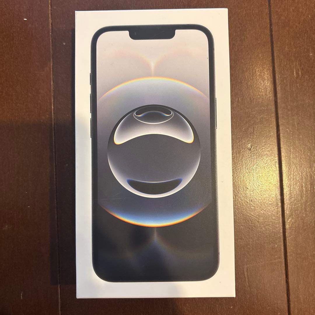 iPhone 16e 128GB ブラック　SIMフリー