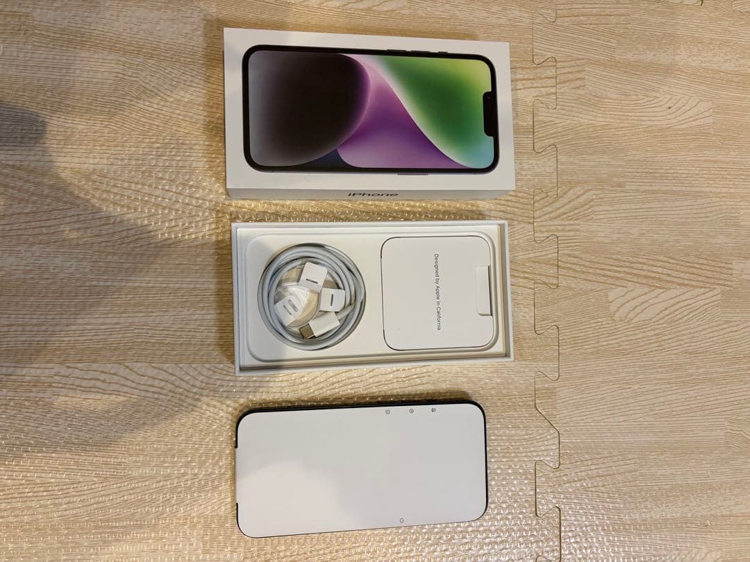 Apple iPhone 14 ミッドナイト 6.1インチ 本体　おまけ付