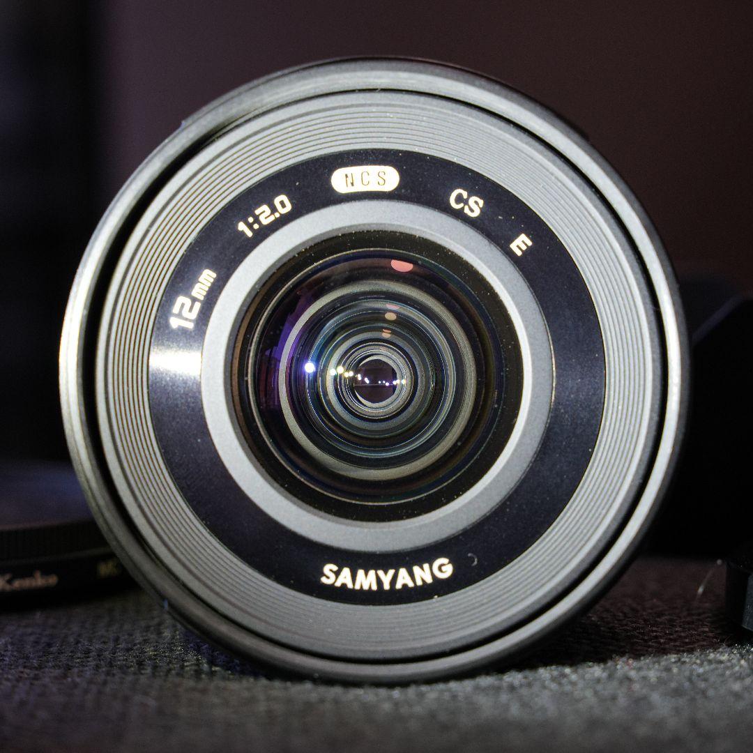 samyang 12mm f2 mfレンズ