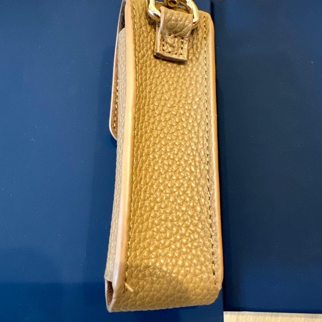 しいちゃん　スマホストラップ、リップケースセット