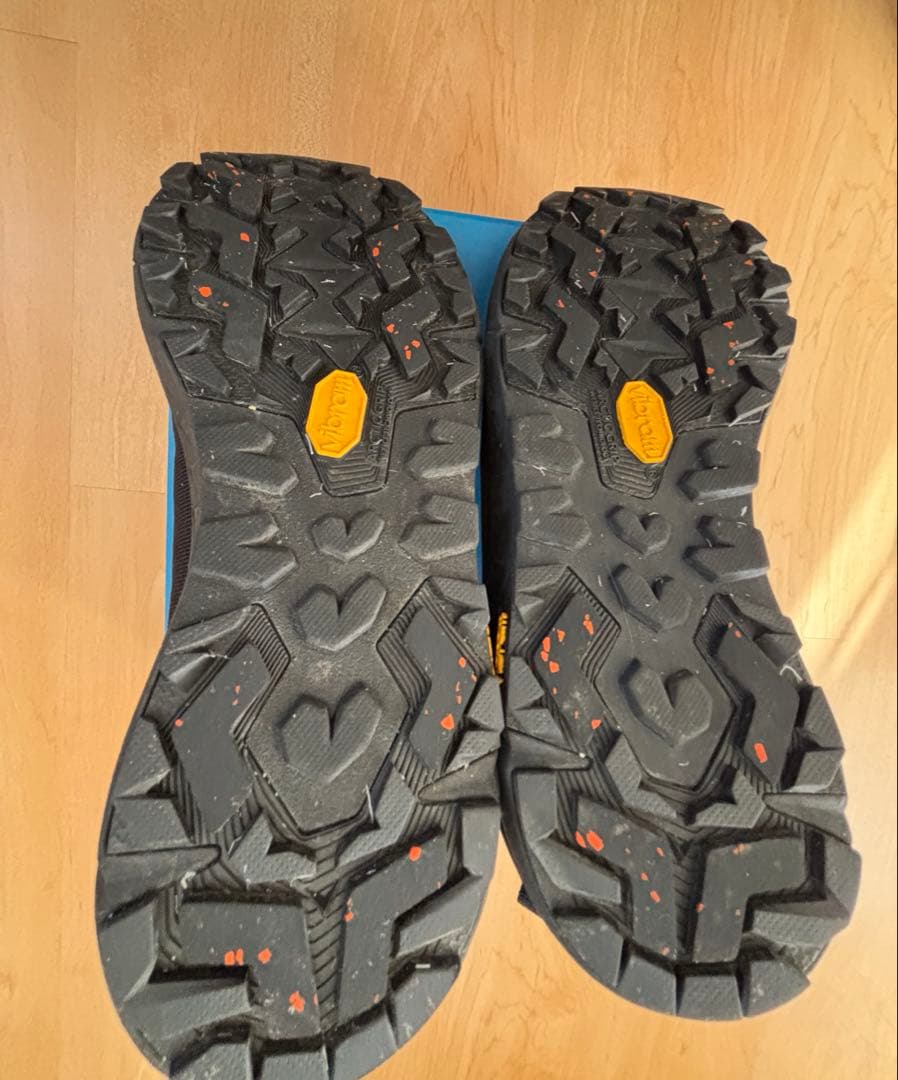 24時間タイムせーる　　コロンビア スノーブーツ