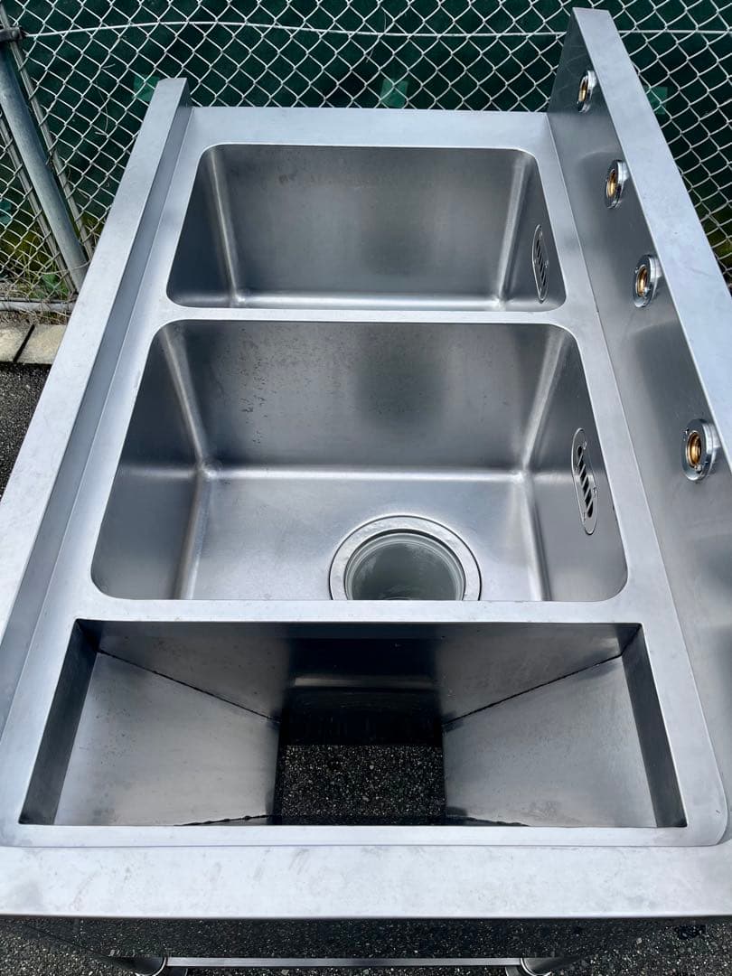 ステンレス2槽ダスト付きソイルドシンク　流し台　1030×600×800