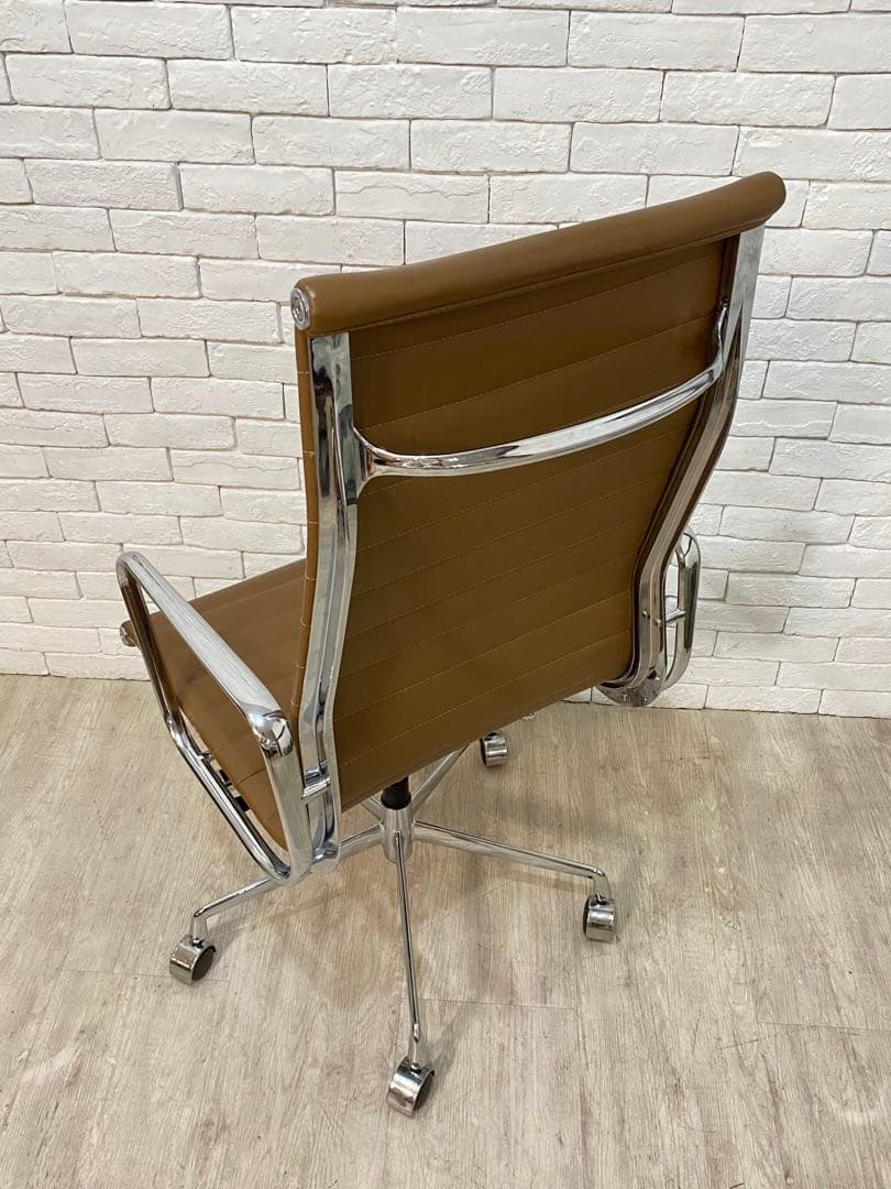 【東京都23区配送無料】ハーマンミラー　イームズ　アルミナム　チェア　椅子　イス