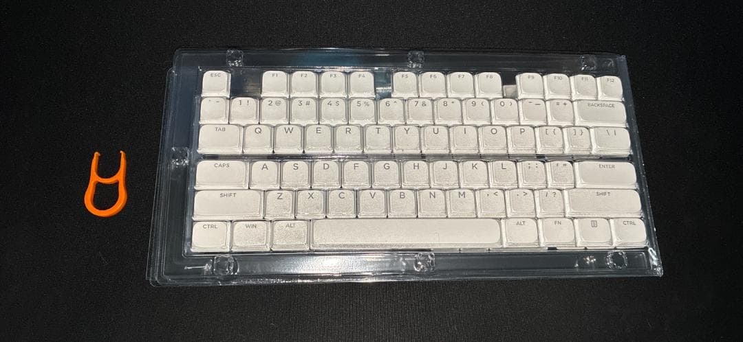 KEYCHRON K7 MAX ホットスワップ＆RGB対応 JIS配列 茶軸