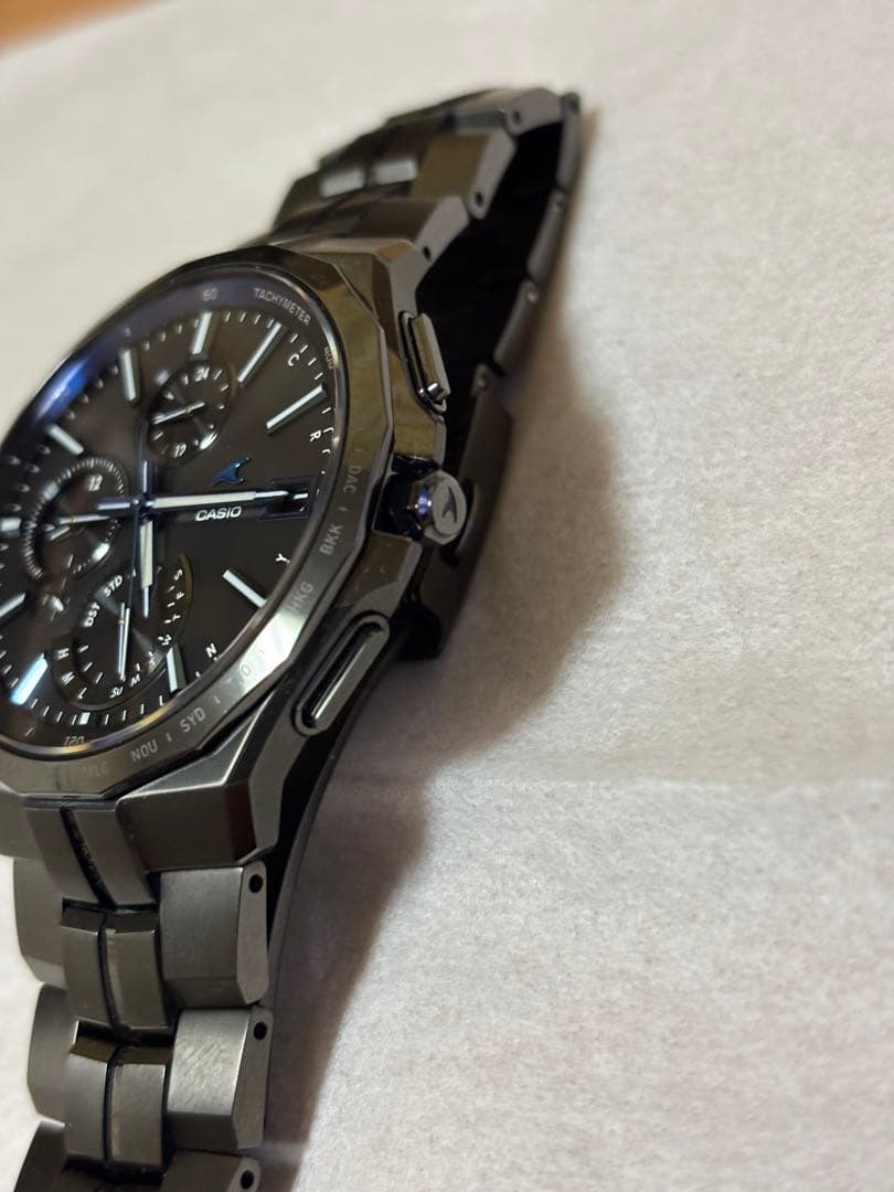 カシオ オシアナス　Manta OCW-S5000B-1AJF