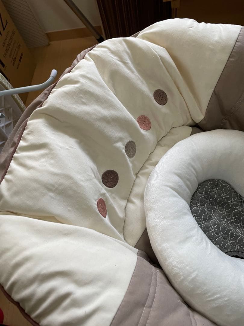 Combi コンビ ネムリラ AUTOSWING 電動ハイローチェア